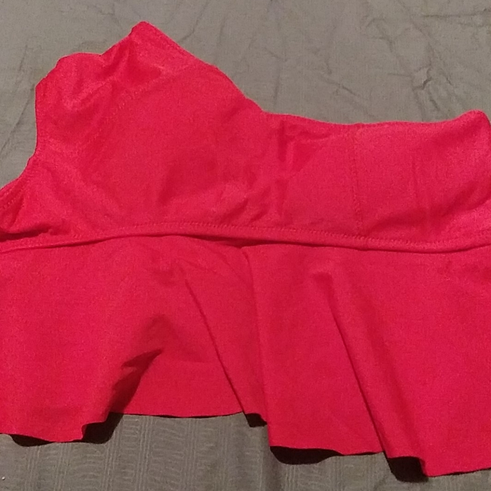 Swimsuit - Picture 2 of 3